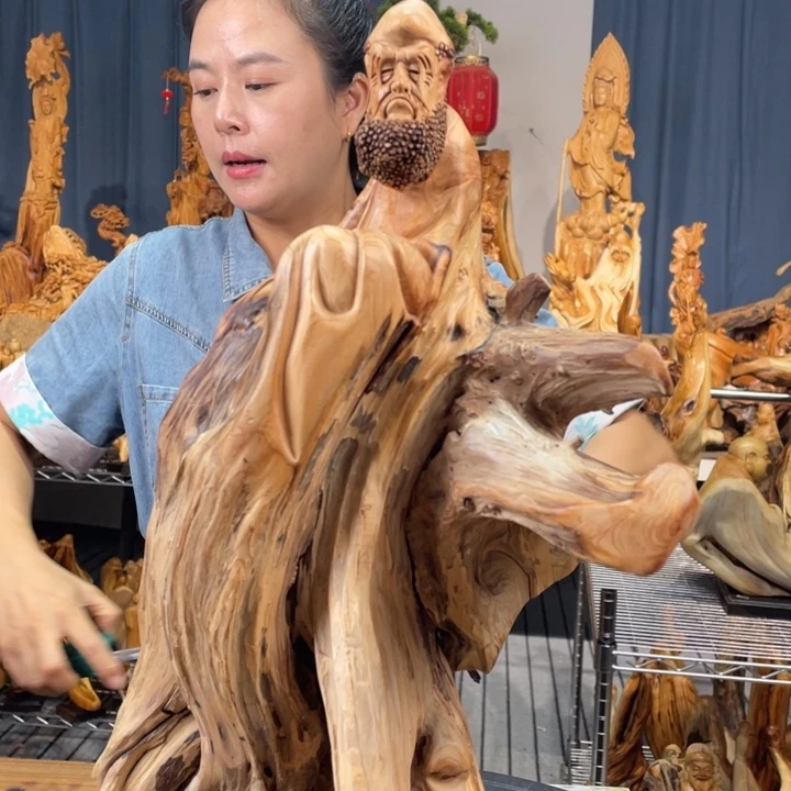 柏木（崖柏）随型摆件