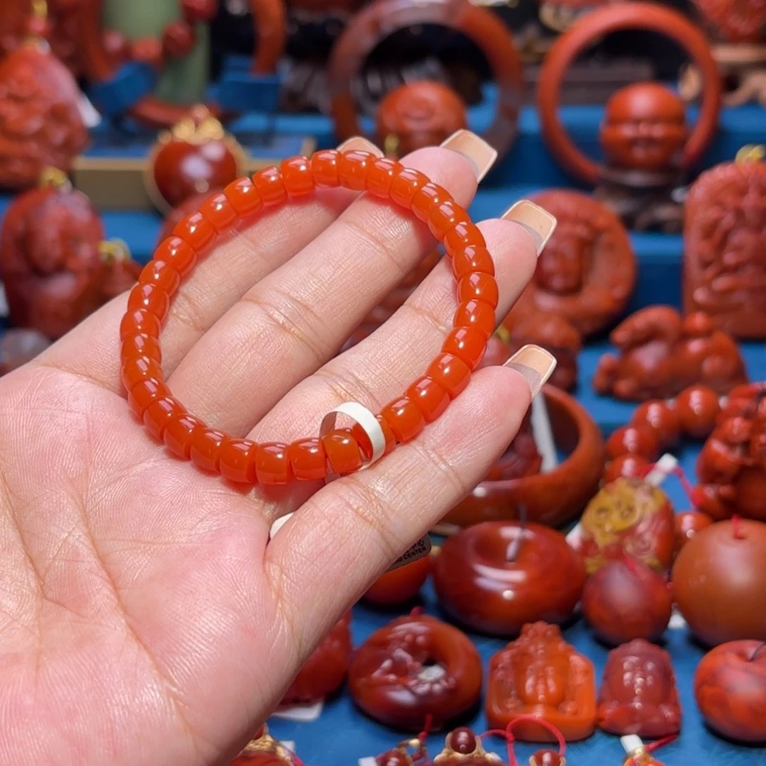 未镶嵌雕刻南红玛瑙