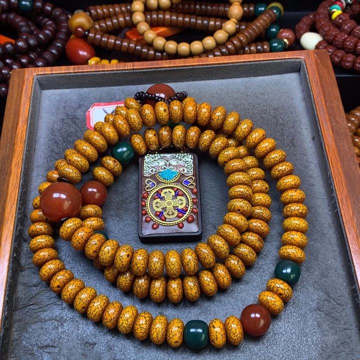 星月菩提吊坠菩提