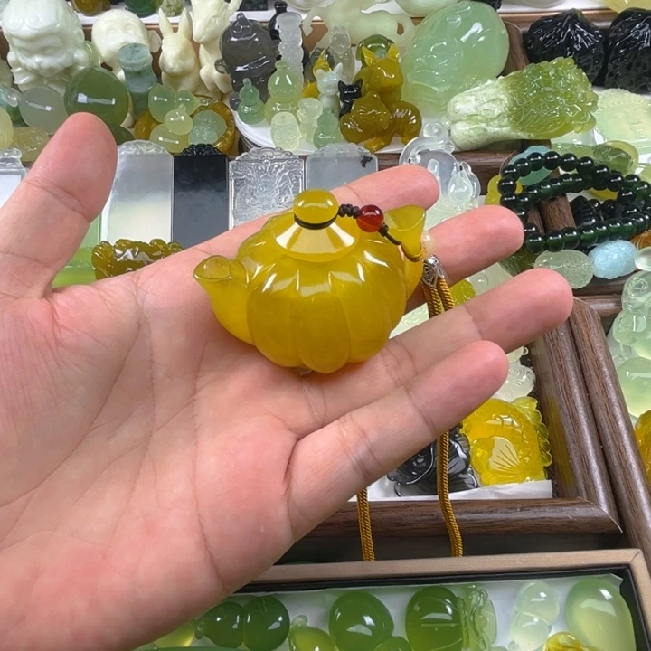 未镶嵌岫玉吊坠(不含链)