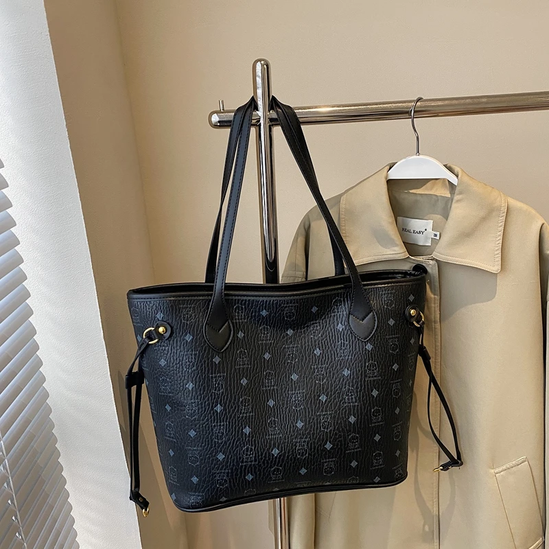 质感托特大容量新款包包时尚2024冬季单肩包高级上课通勤手提百搭