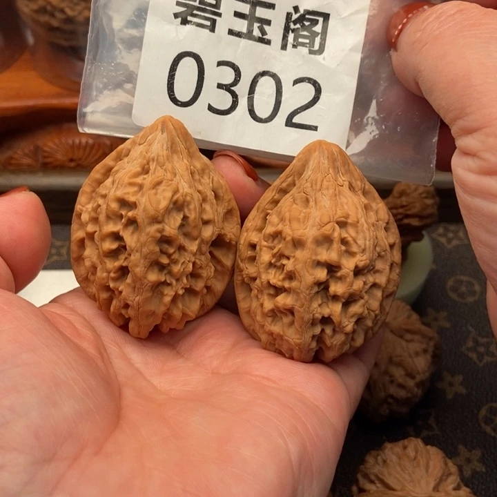 桃核吊坠大沽石42