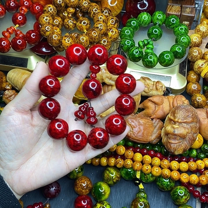 松木琥珀木文玩手串