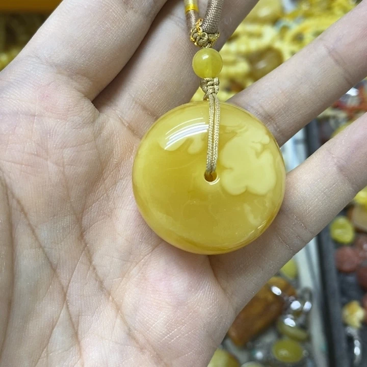 裸石蜜蜡未镶嵌吊坠