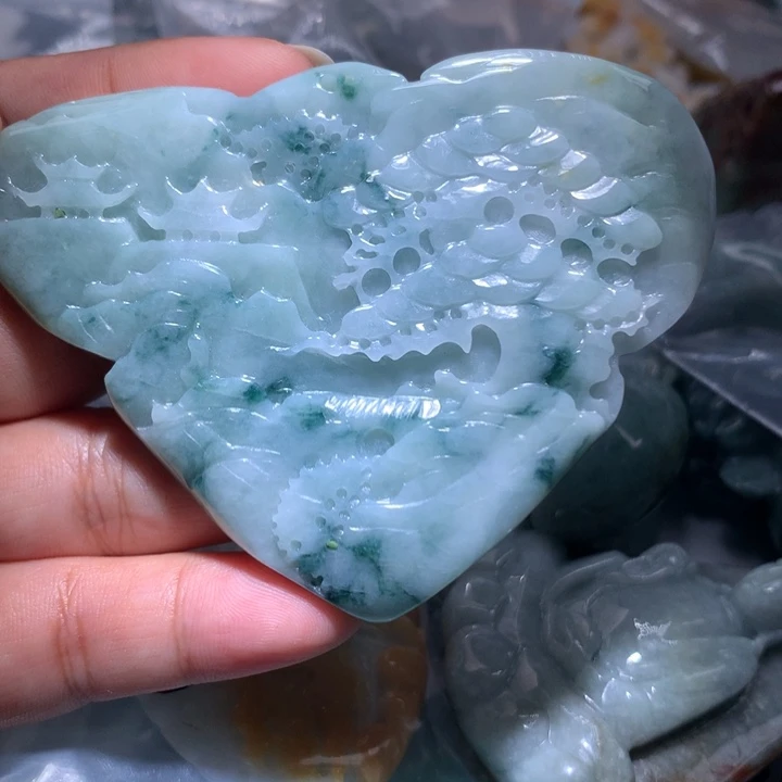 翡翠未镶嵌颈饰保真天然A货翡翠