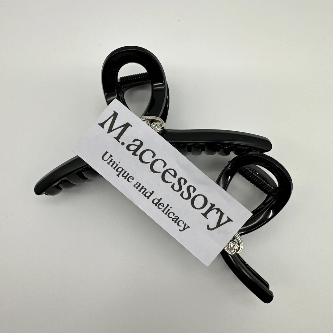 Mi33 韩版饰品 亮钻字母鲨鱼夹抓夹 Z060001