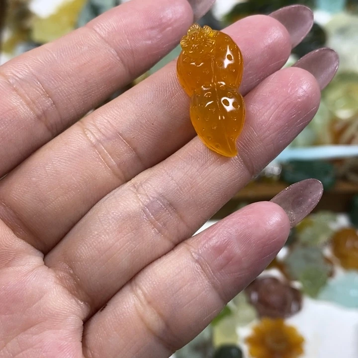 未镶嵌蛇纹石玉戒指