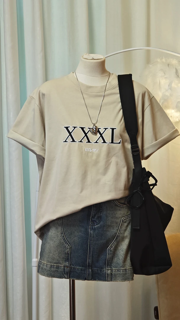 新款洋气字母印花宽松慵懒风圆领短袖t恤女 8174