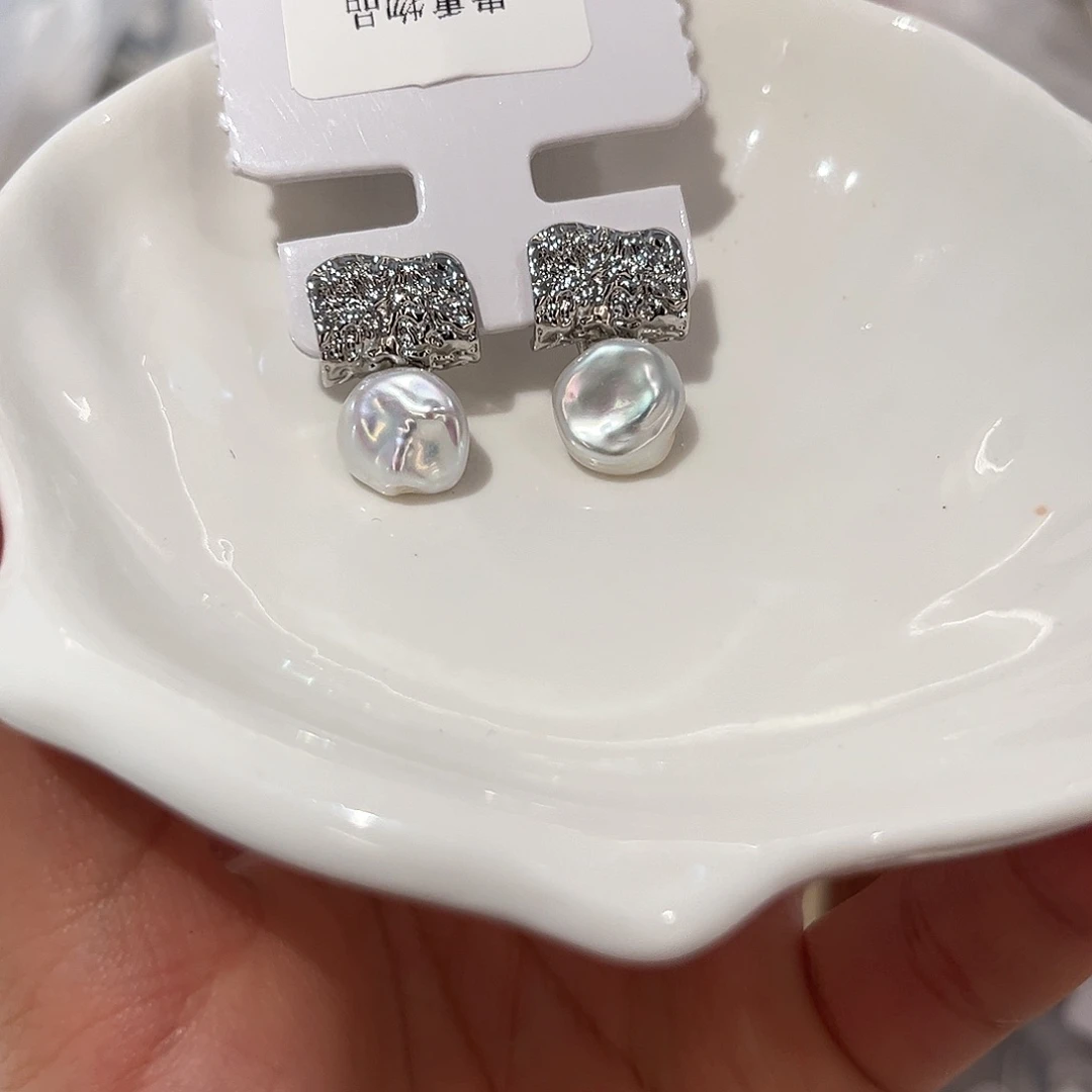 合金淡水珍珠耳饰