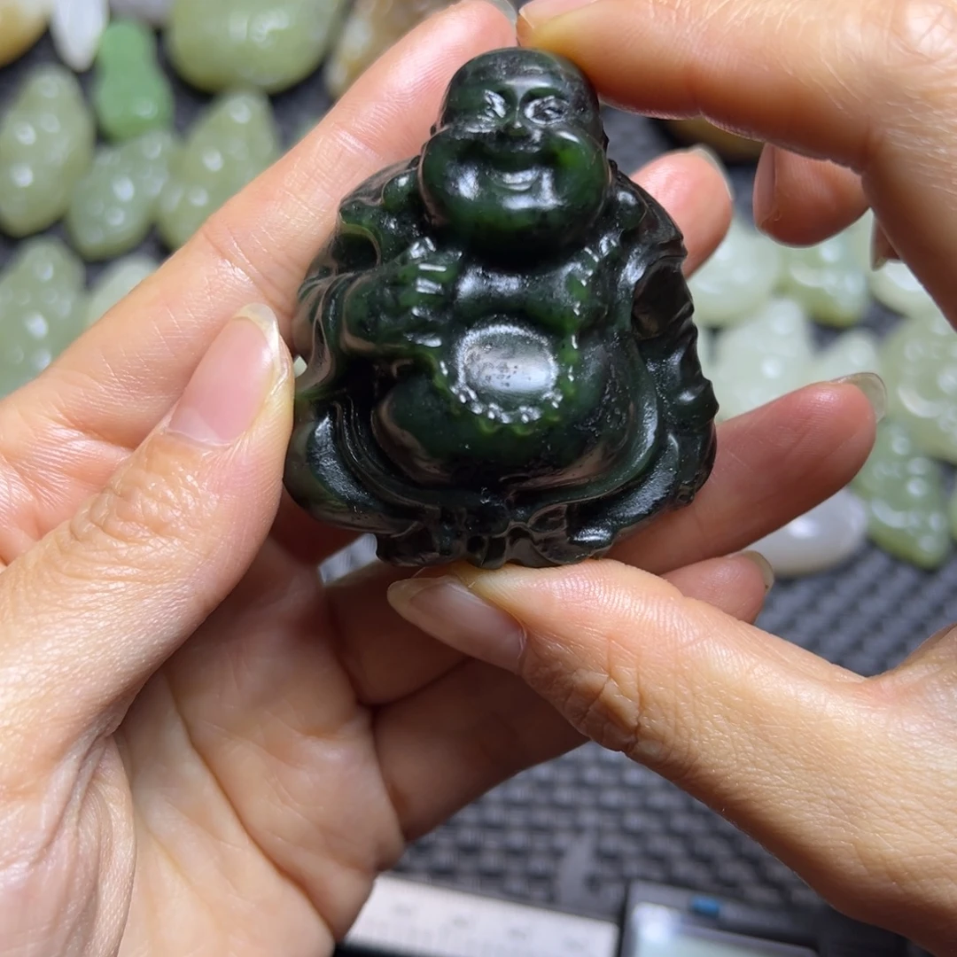 未镶嵌和田玉把件