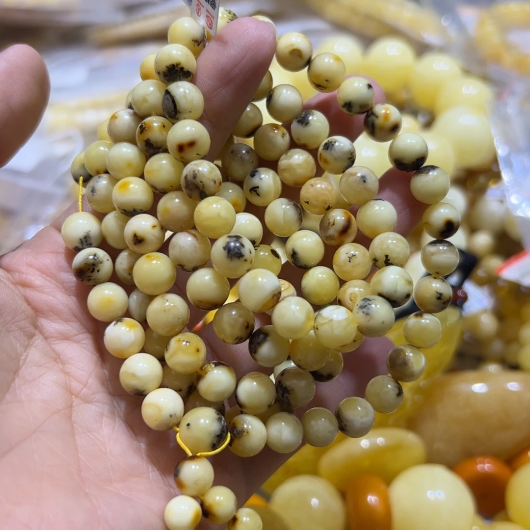 琥珀珠宝奇石未镶嵌