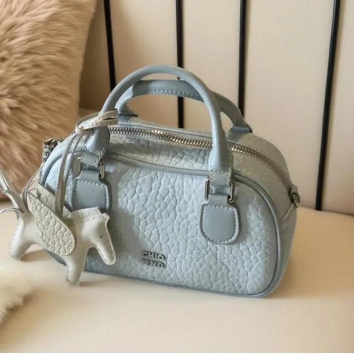 新款上新夏季冰蓝春野枕头包包女2025波士顿手提时尚休闲斜托特包