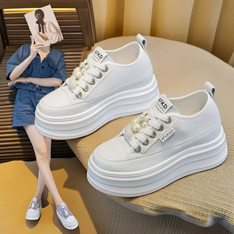 内增高8cm厚底真皮小白鞋女单ins韩版小个子休闲板鞋2026春季爆款