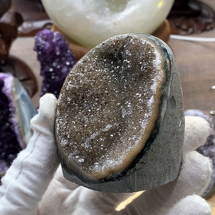 晶未镶嵌水晶45黄窝