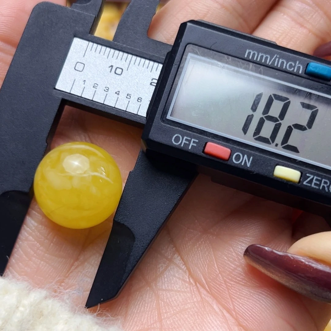 琥珀裸石未镶嵌18mm微瑕单珠