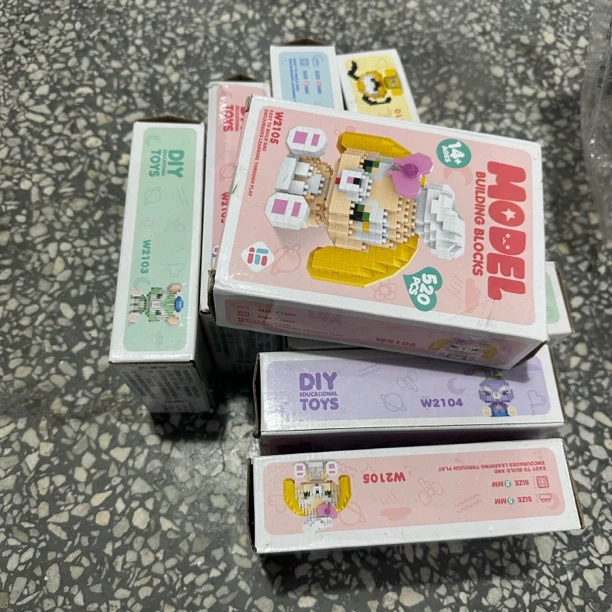 超多款式拼图玩具 发1