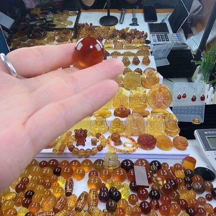 琥珀未镶嵌吊坠(不含链)天然缅甸琥珀棕血单珠