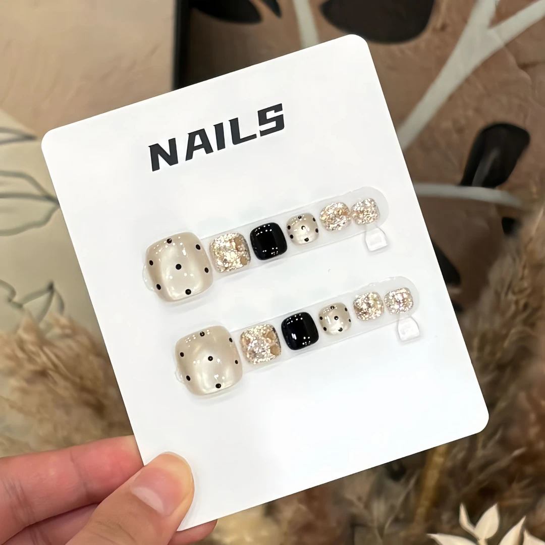 千金小姐（脚甲12片装）-茉莉Molly轻奢手工穿戴甲