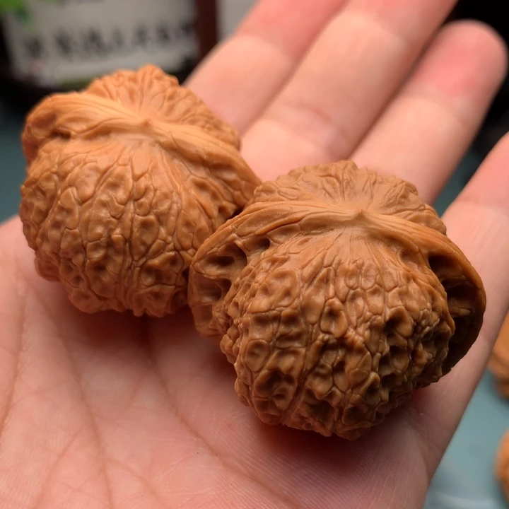 把件文玩核桃有****用血麒麟20