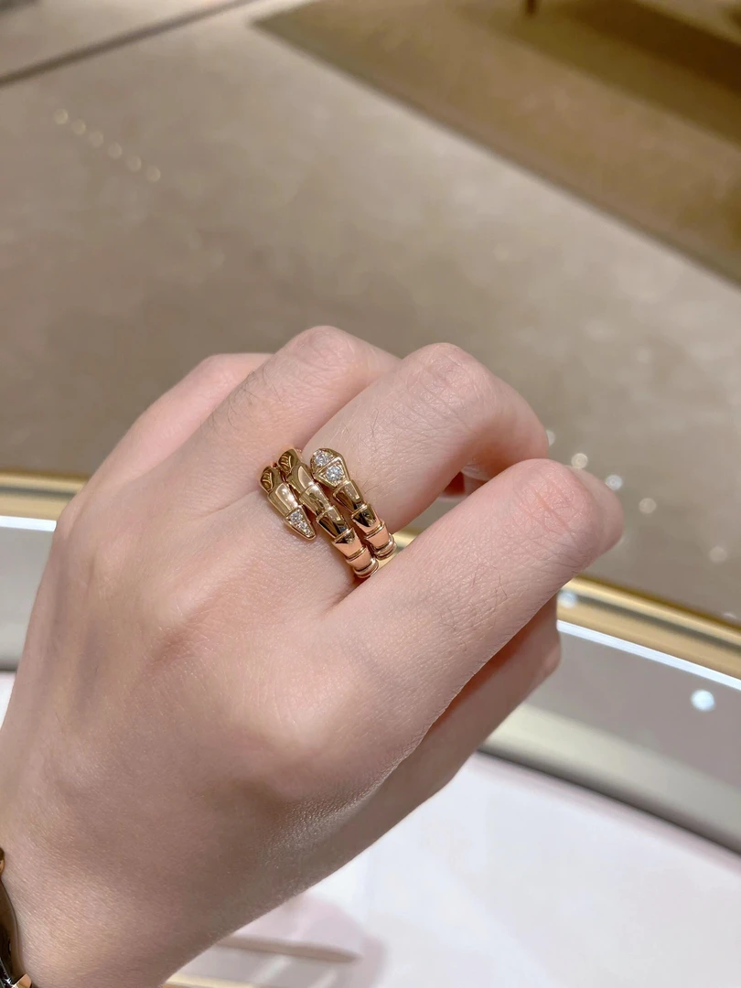 18k金钻石三圈蛇戒FL