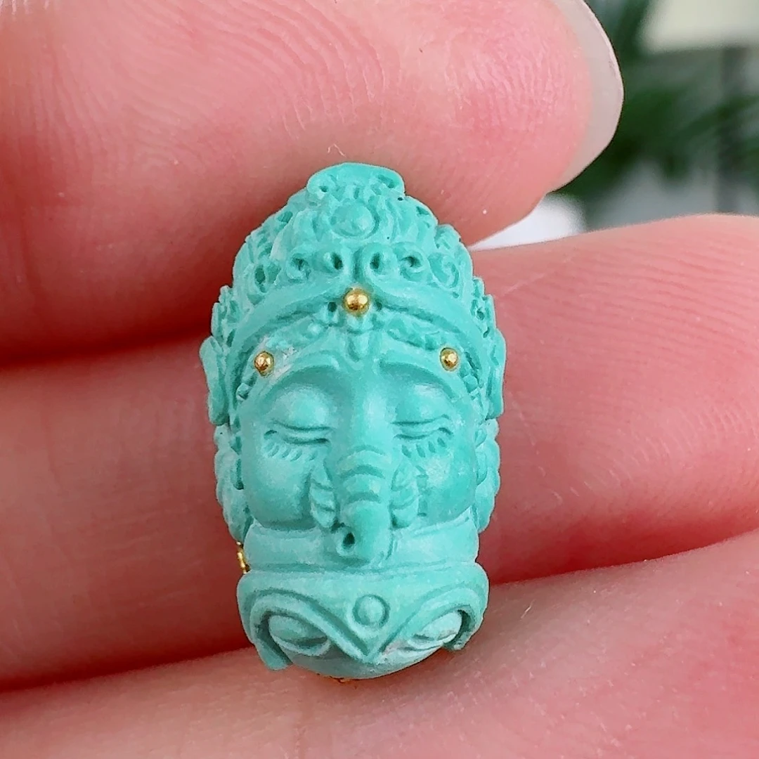 未镶嵌绿松石珠宝奇石