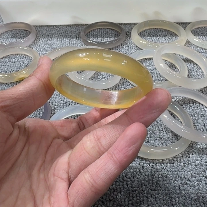 玛瑙/玉髓手镯未镶嵌无****士03