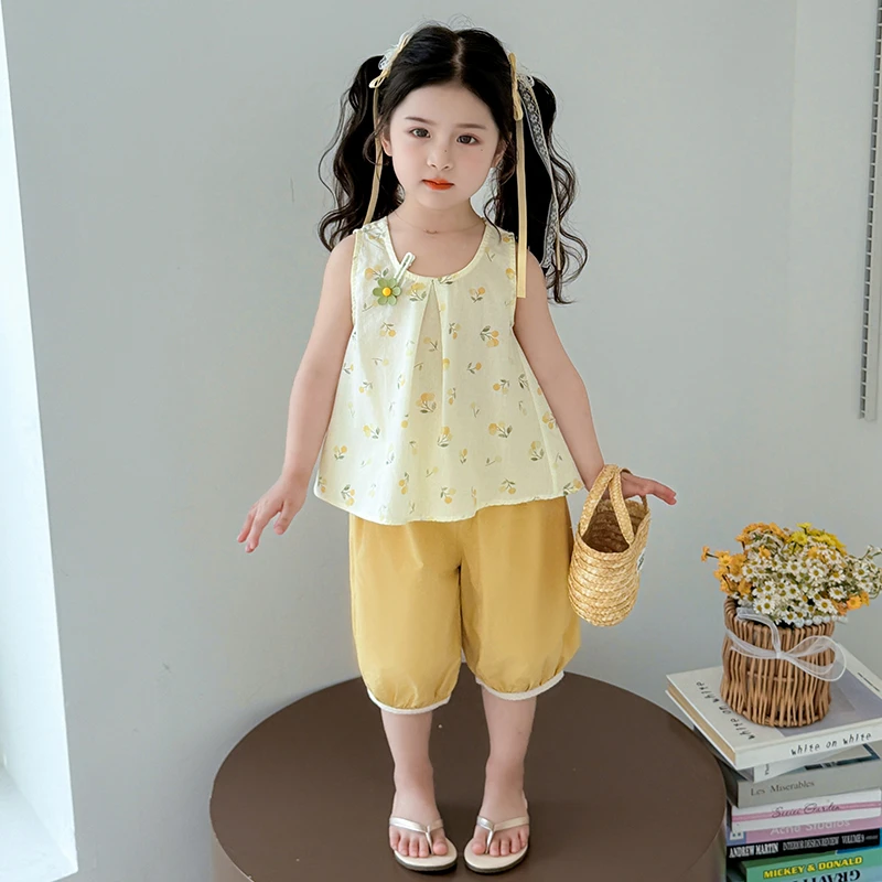 女童夏季甜美黄色碎花无袖套装2025新款儿童洋气女宝宝休闲两件套