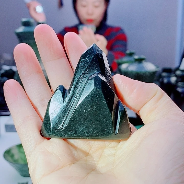 和田玉（青玉）未镶嵌把件