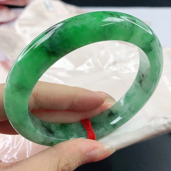 未镶嵌手镯翡翠，375