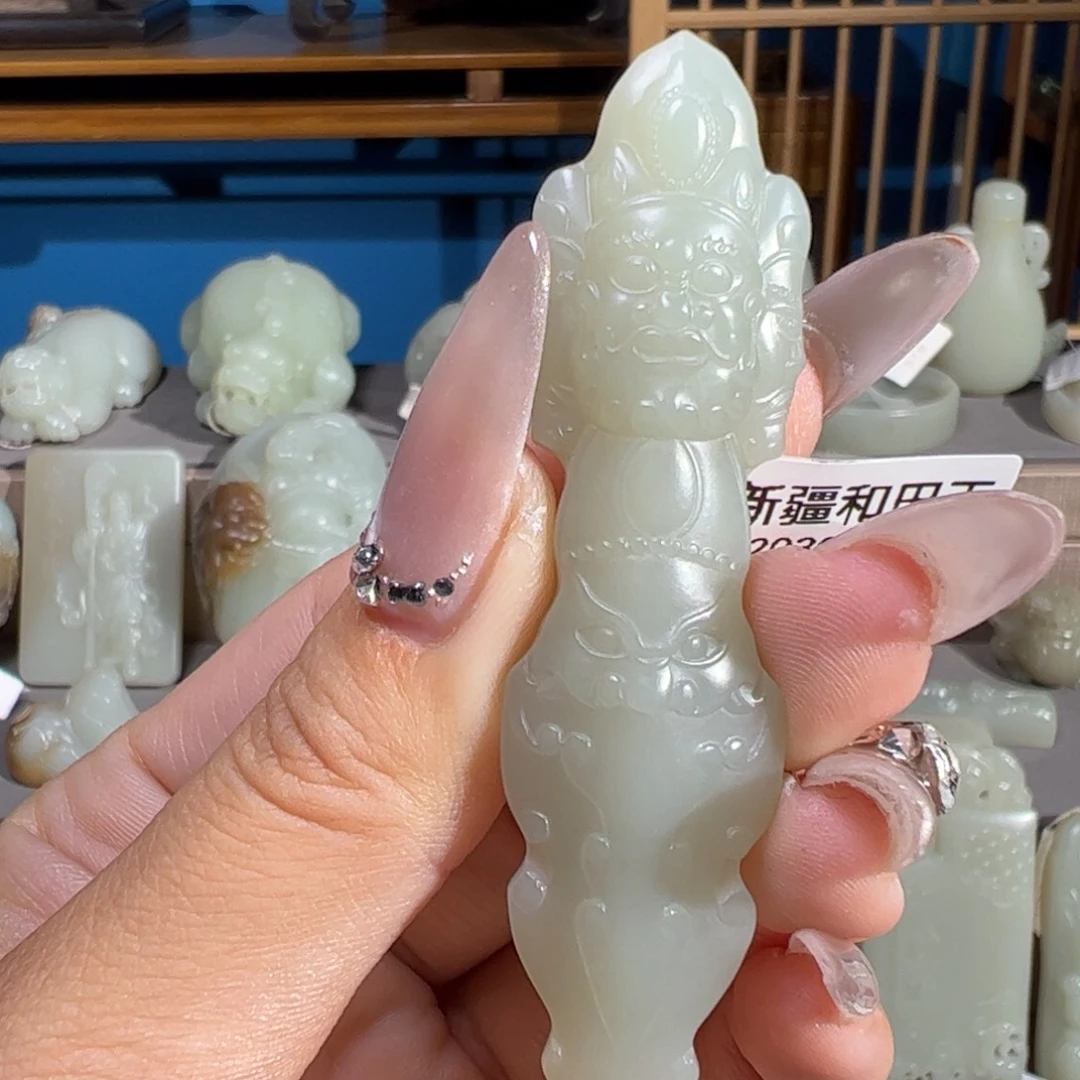 和田玉（糖玉）未镶嵌颈饰