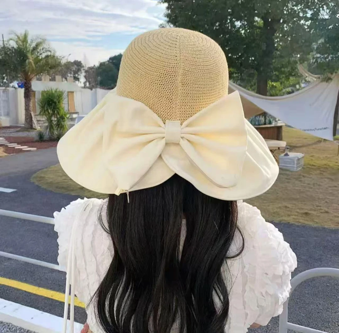 随机帽子或者墨镜一个