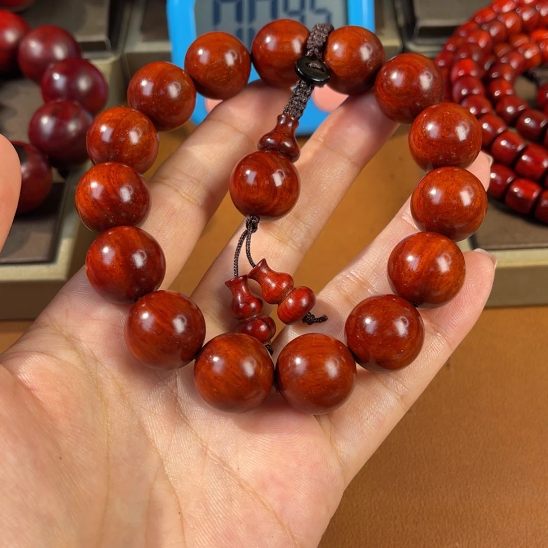 霓***森檀香紫檀（小叶紫檀）