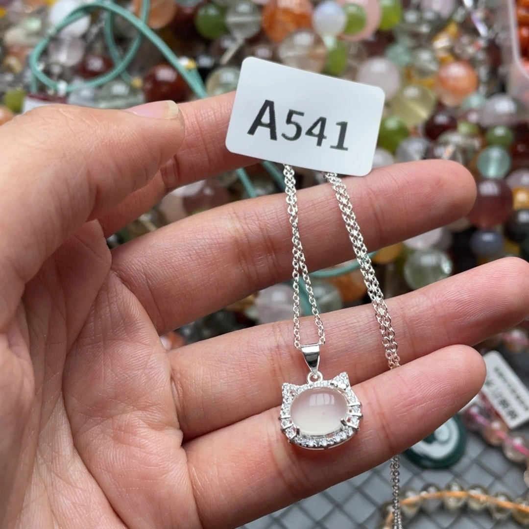 合金颈饰玛瑙/玉髓