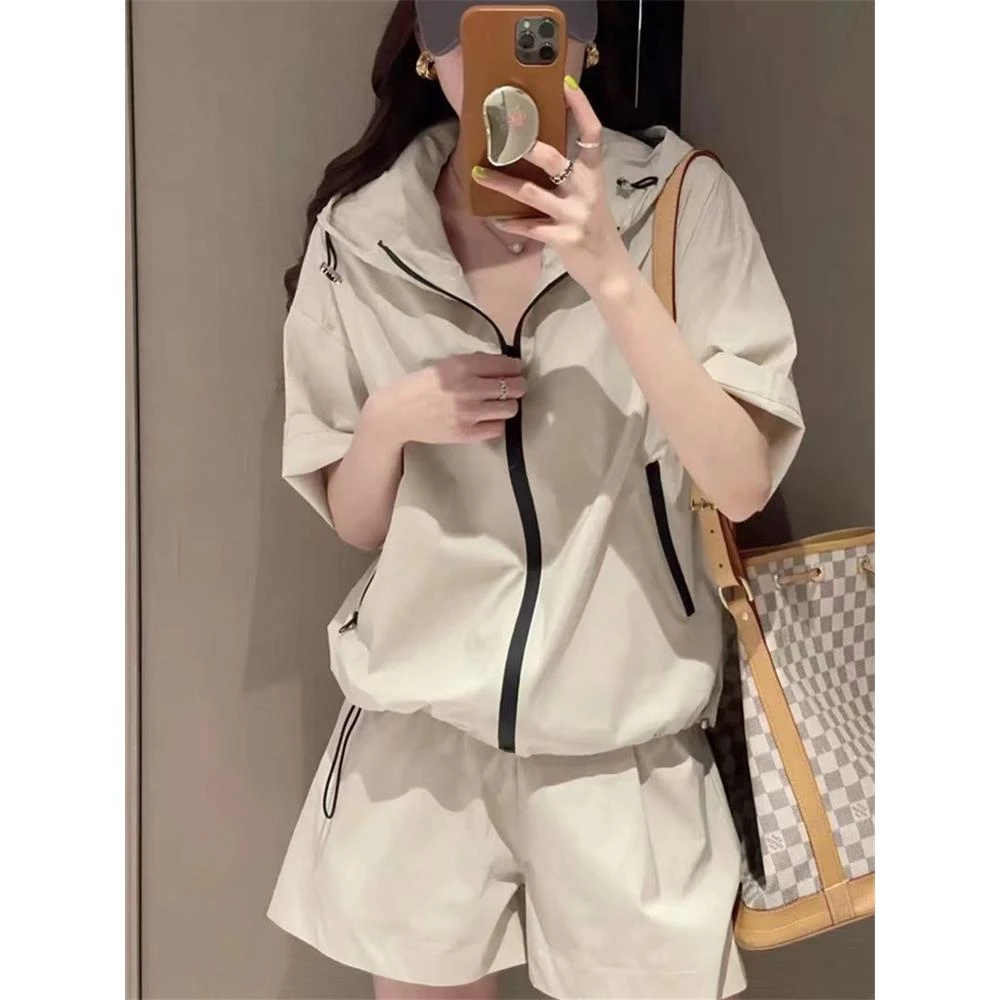 欧货时尚连帽宽松开衫防晒衣套装女小个子夏季新款薄款短裤两件套