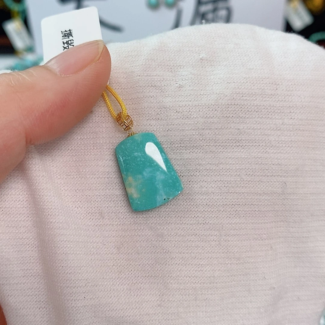 未镶嵌绿松石珠宝奇石