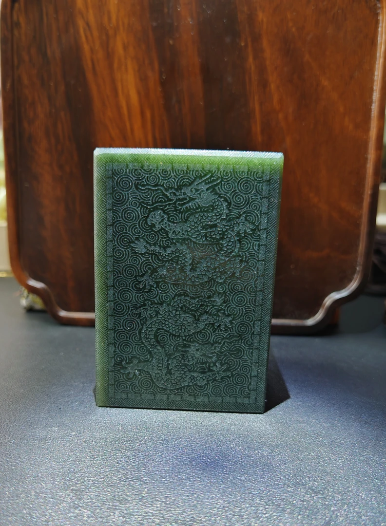 【谢总宠粉】天然玉石  多样性随机发一玉石摆件 HT/A00140