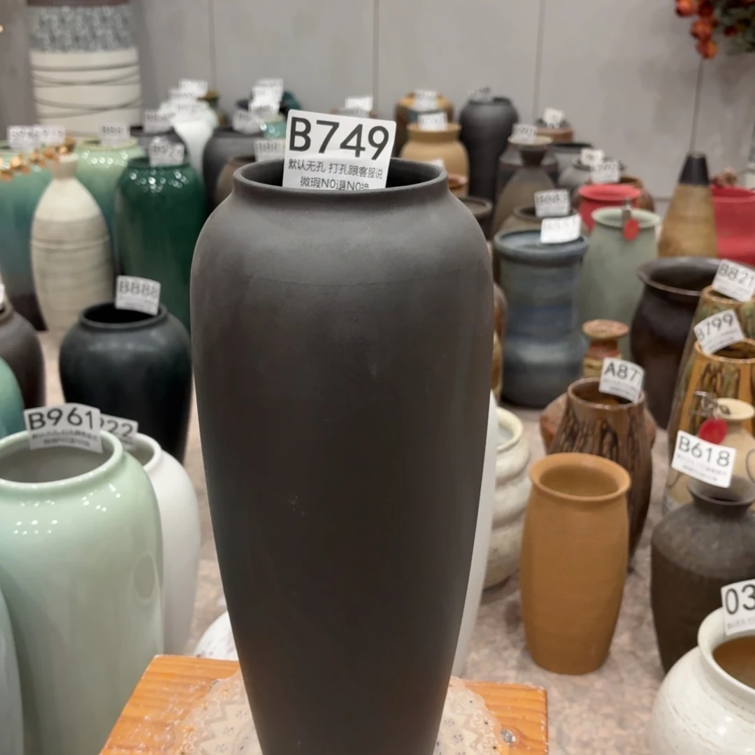 摆件瑕疵749 景德镇陶瓷花瓶高34口9