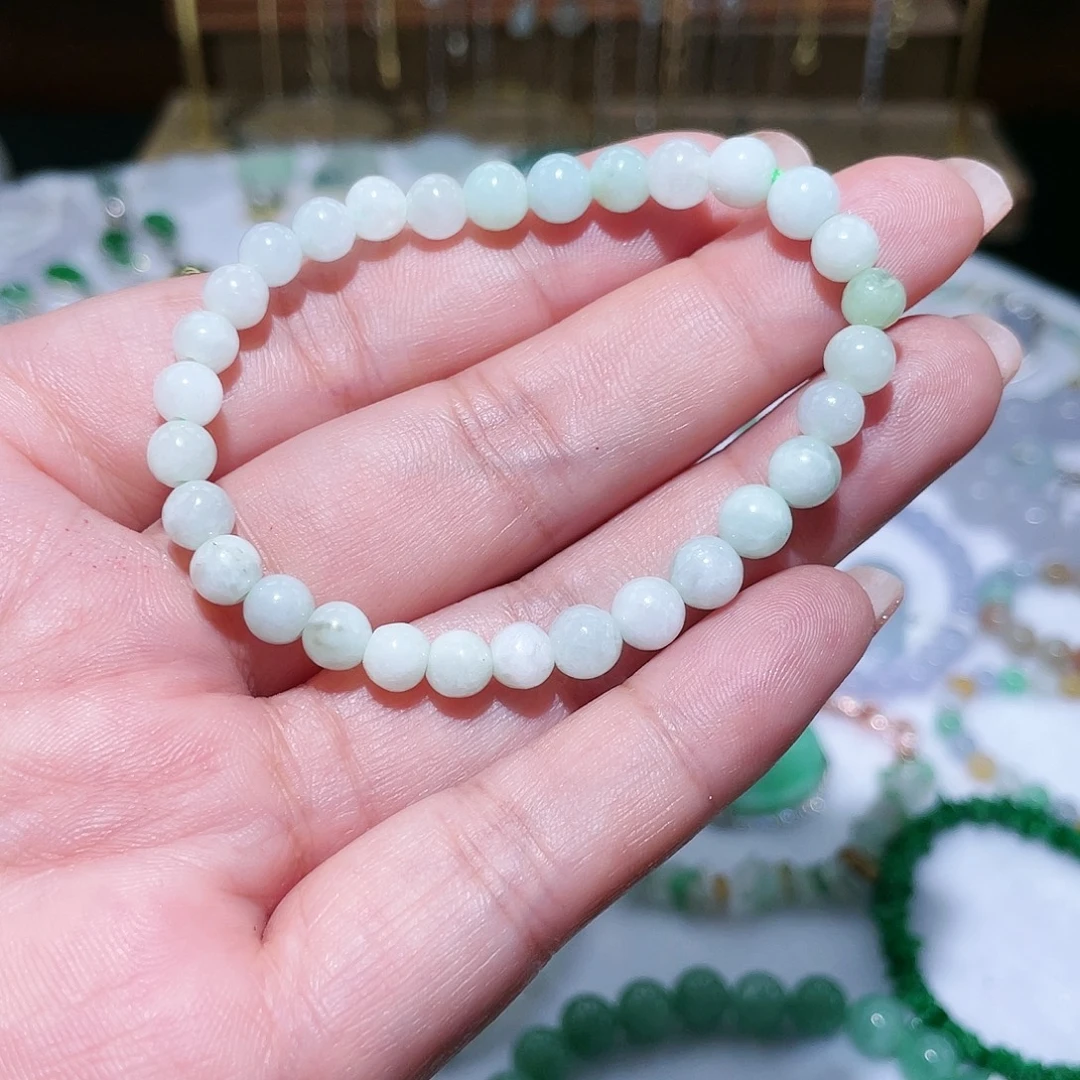 翡翠未镶嵌吊坠(赠链)天然翡翠