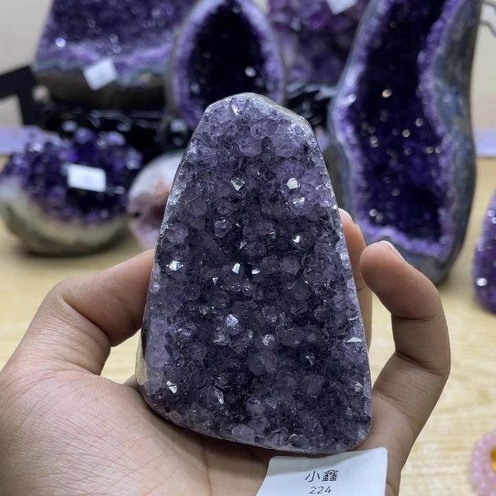 未镶嵌大型摆件（非配饰）紫晶