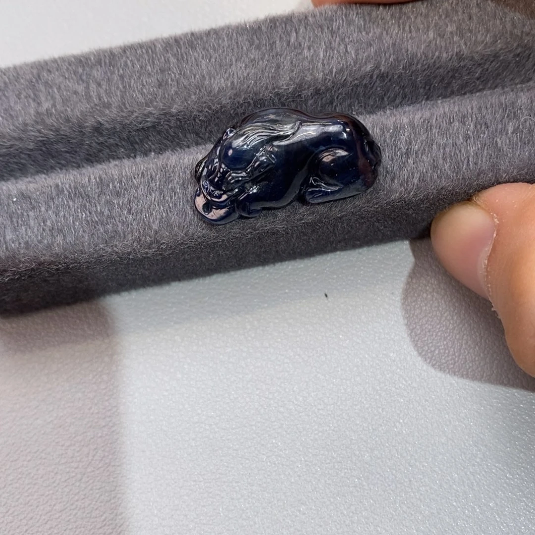 蓝宝石裸石未镶嵌33.4克拉