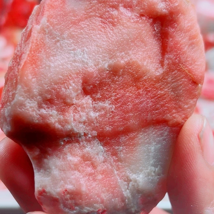 1***熊巴林石原石一枚，可以吧？