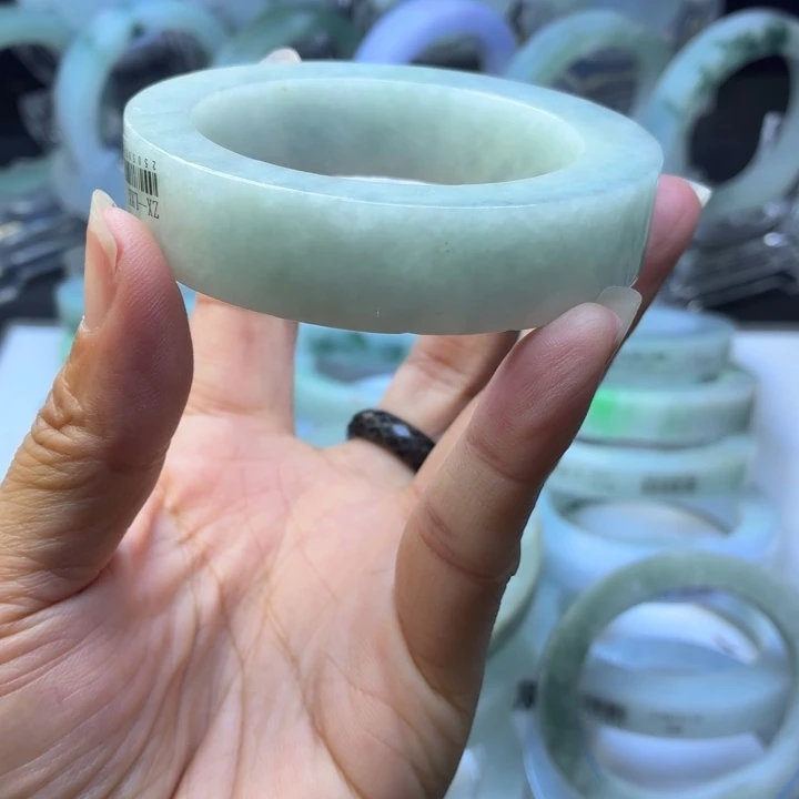 7***7定制翡翠62正未镶嵌