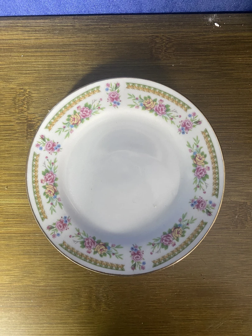 景德镇A瓷厂花卉小碟