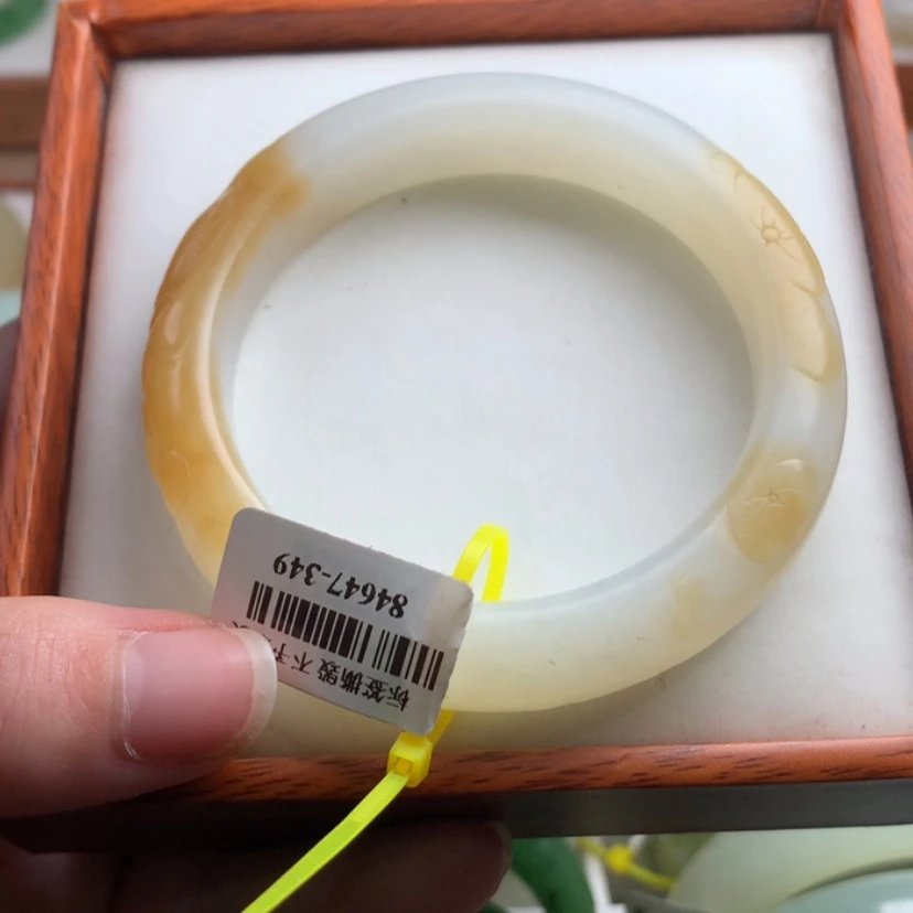 【闪购商品】和田玉手镯未镶嵌56.2