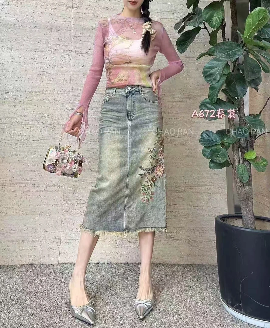超然爆版刺绣夏季牛仔半身裙高腰显瘦包臀开叉中长款时尚裙子