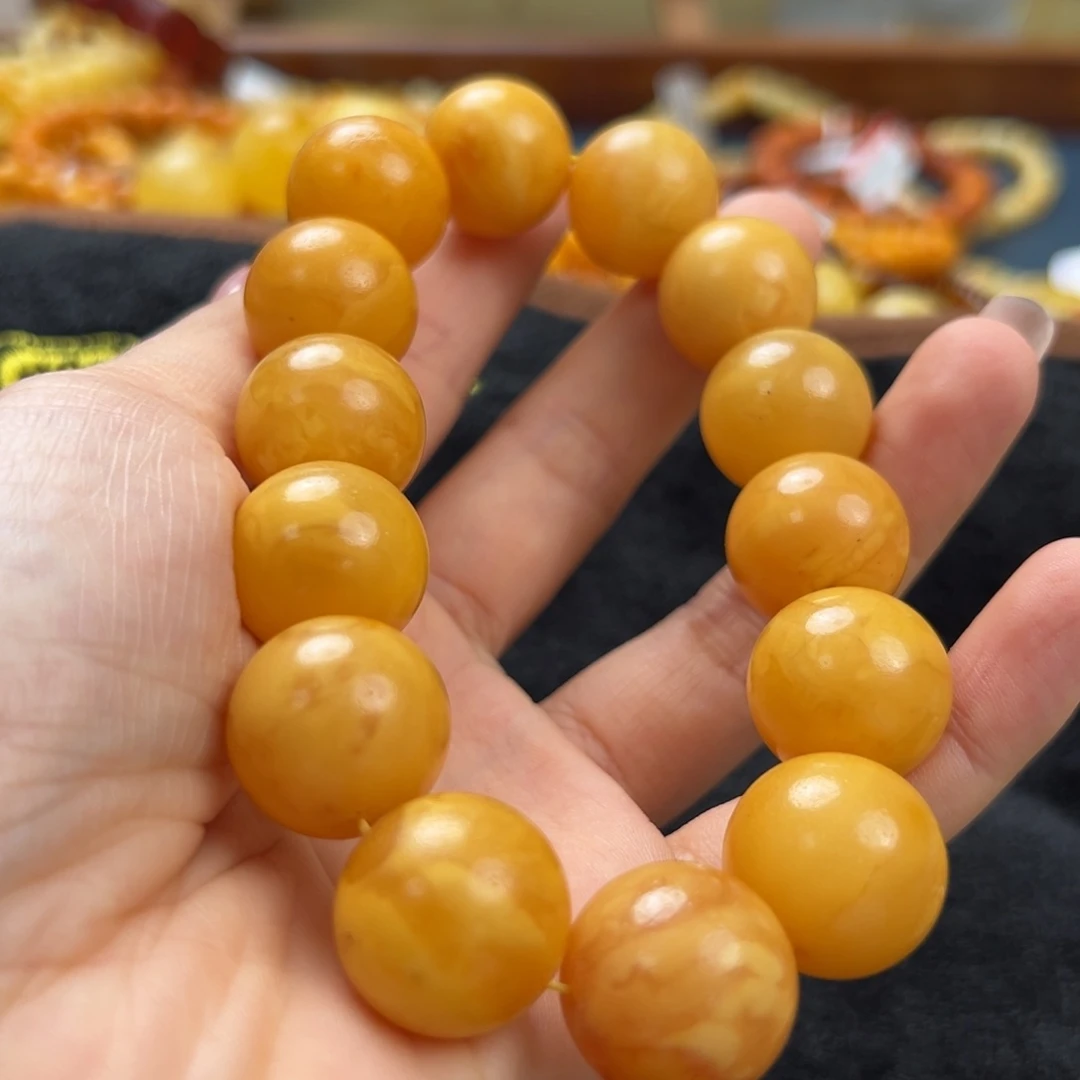 未镶嵌琥珀珠宝奇石