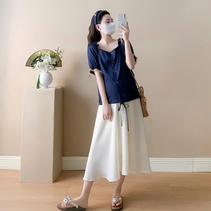 2025新款孕妇装夏装洋气显瘦蓝色短袖上衣休闲复古杏色半身裙套装