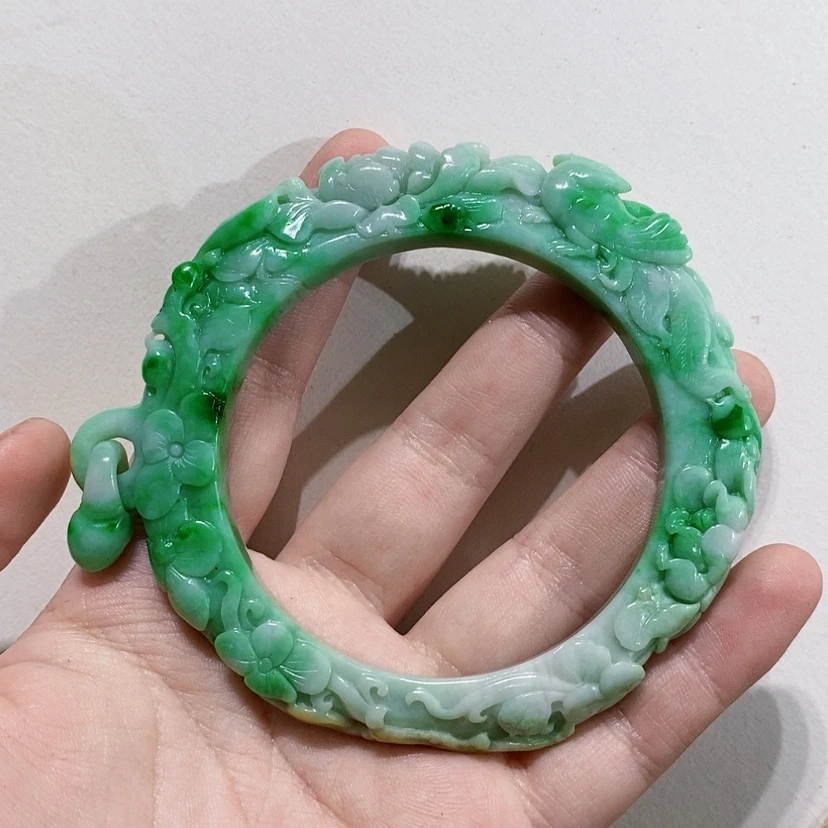 【闪购商品】未镶嵌手镯翡翠
