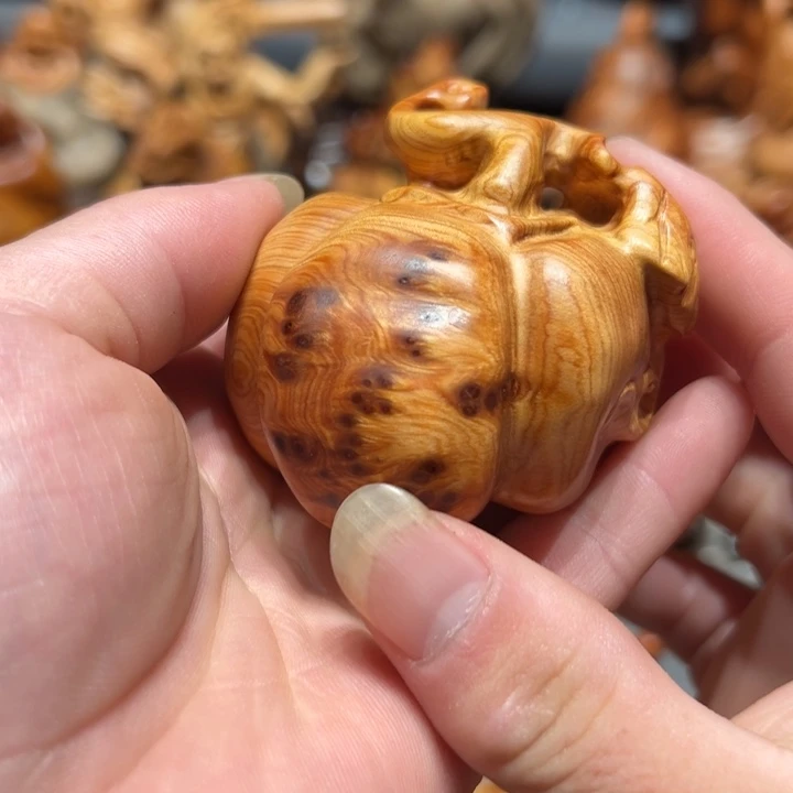 柏木（崖柏）点点关注