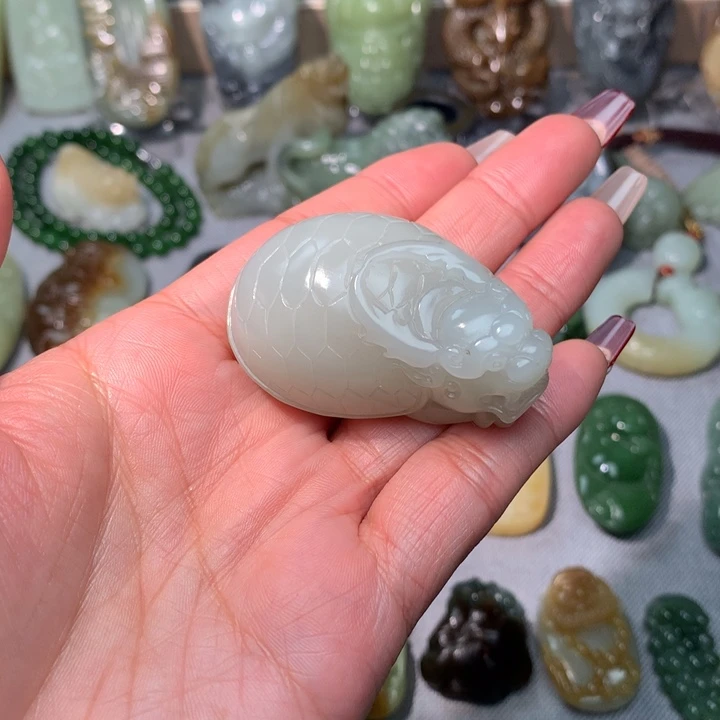 和田玉挂件未镶嵌